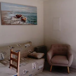 Petite Maison De Hébergement de vacances